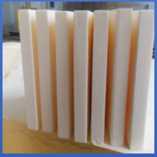 Phenolic insulation board